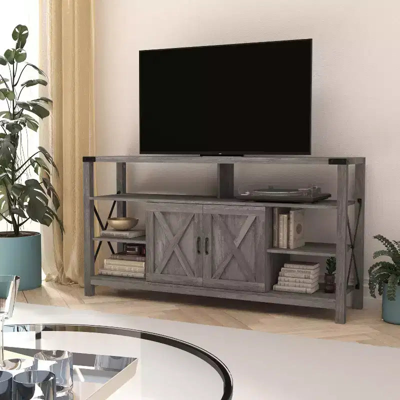 Meuble TV rustique de style campagnard avec rangements ouverts et fermés, meuble TV porte de grange